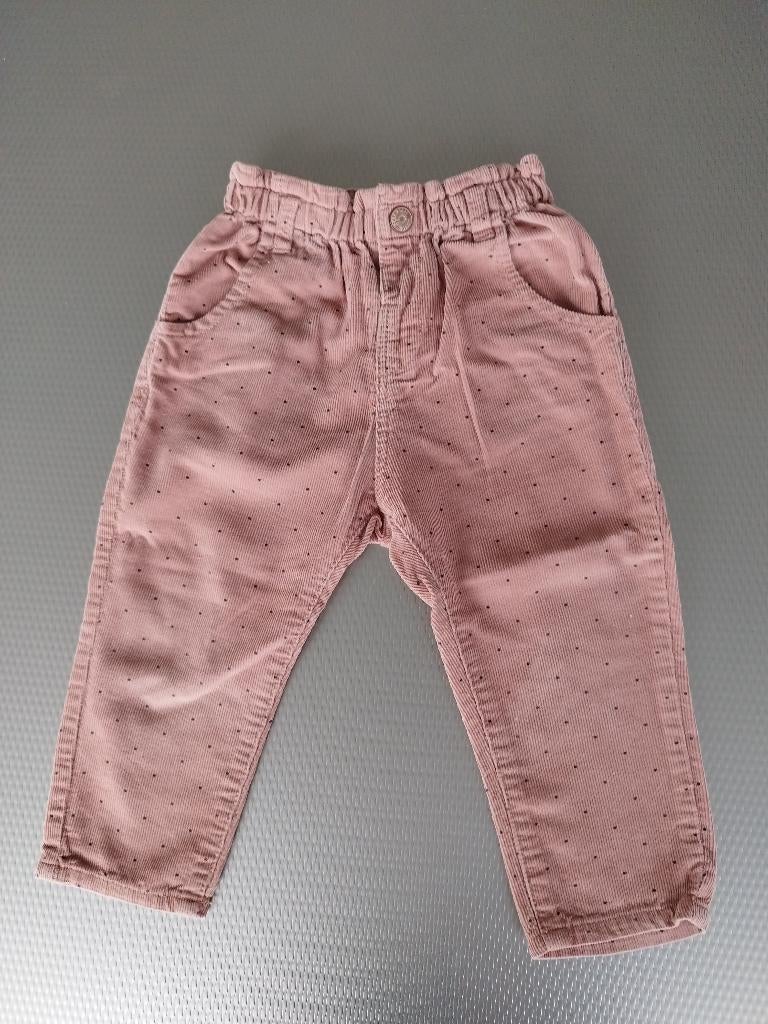 Broekje maat 12-18 maanden ZARA heel mooie staat, Enfants & Bébés, Vêtements de bébé | Taille 86, Pantalon, Garçon ou Fille, Enlèvement ou Envoi