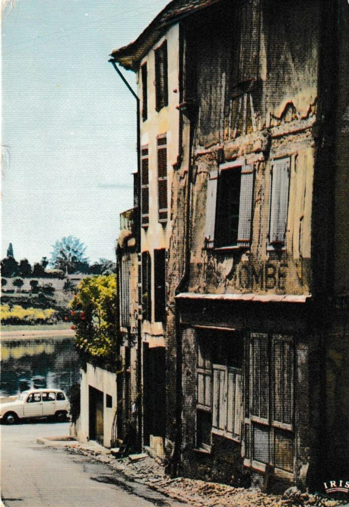 BERGERAC VIEILLES MAISONS AU BORD DE LA DORDOGNE 1980 CARTE, Enlèvement ou Envoi, 1960 à 1980, Affranchie, France