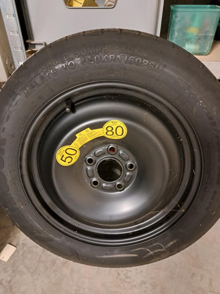 roue de secours +cric, Autos : Divers, Prises, Enlèvement, Neuf, Manuel, Prise de ciseaux