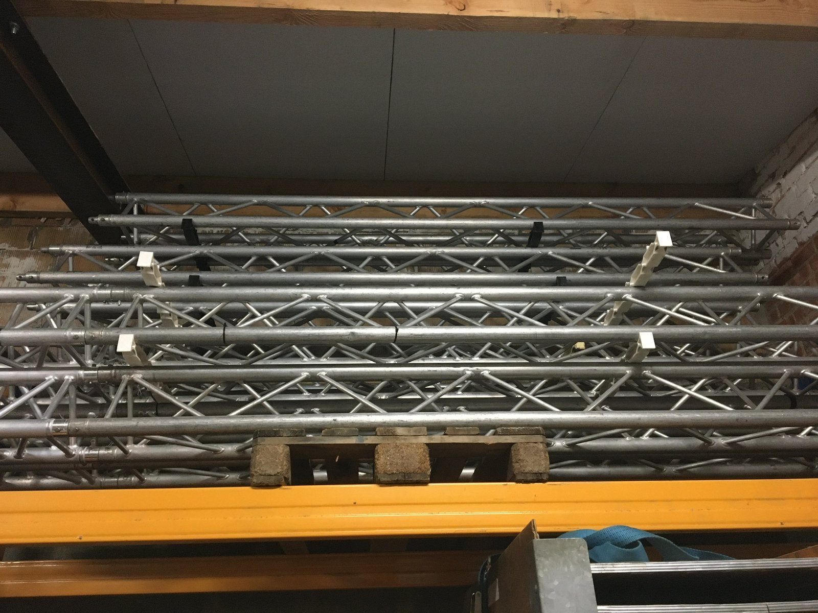 Set Duratruss DT33, Muziek en Instrumenten, Licht en Laser, Ophalen, Gebruikt