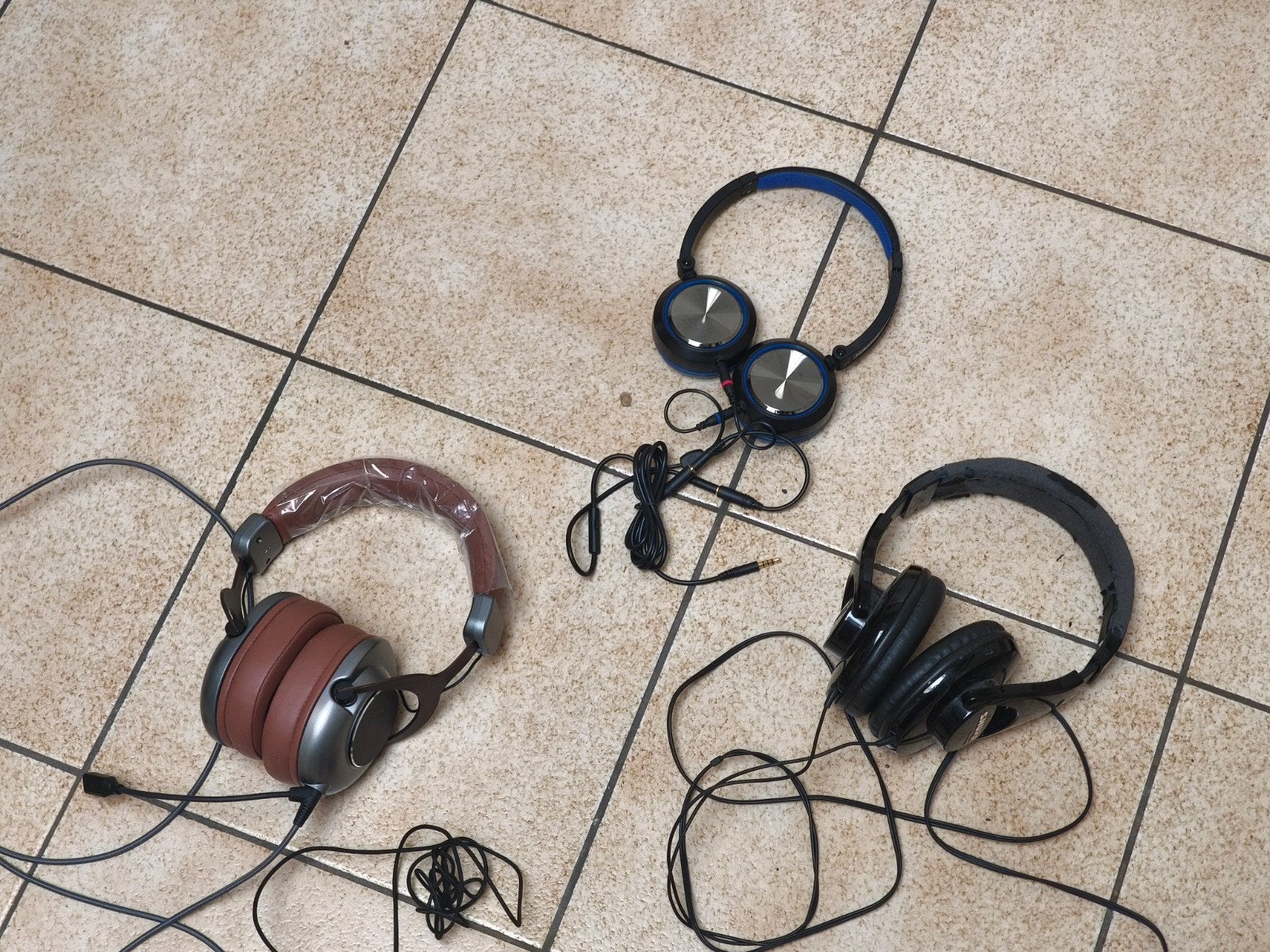 3 x hoofdtelefoon+ klein micro tje, Ophalen of Verzenden, Blauw, Shure