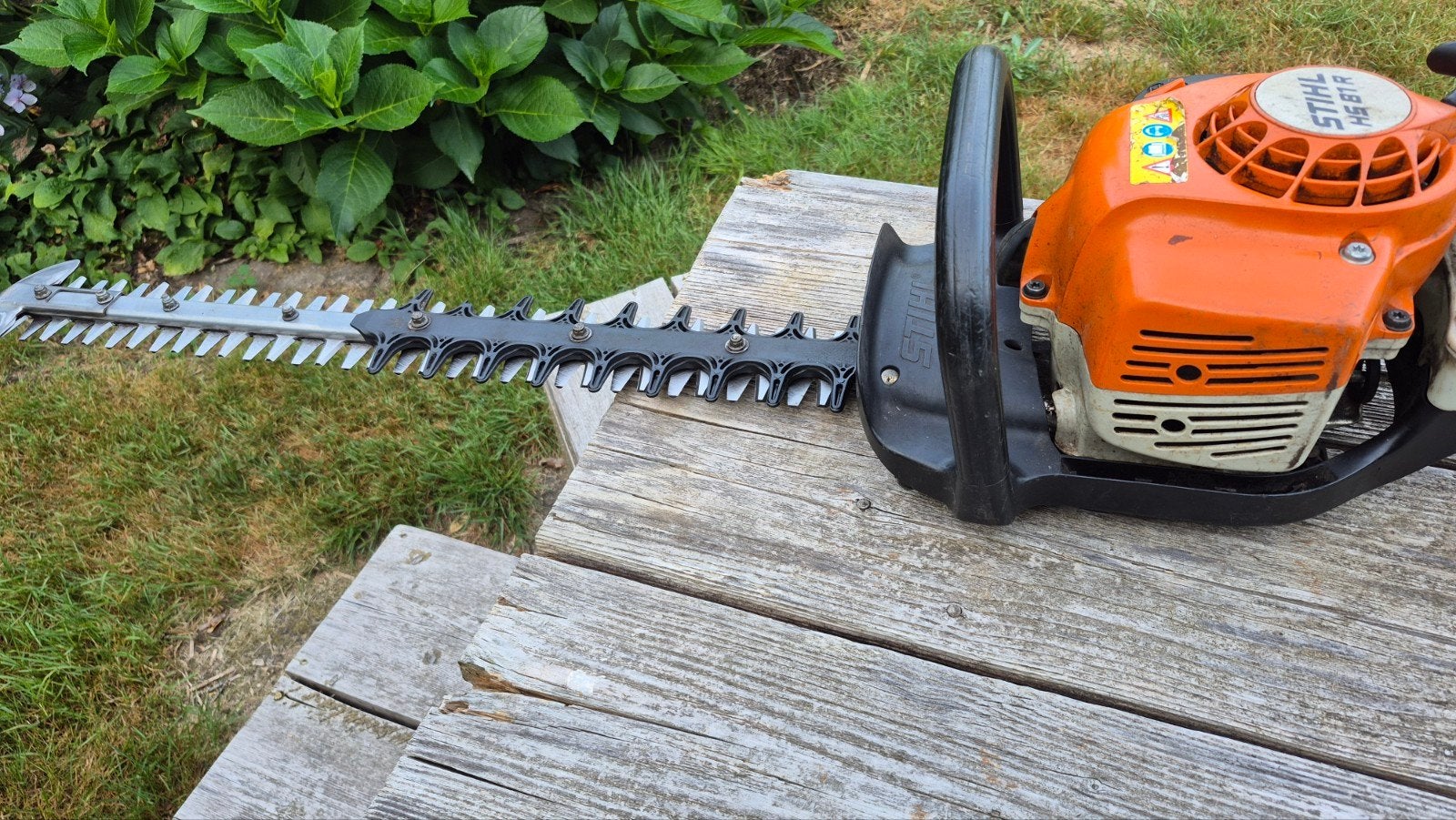 stihl 81R haagschaar professionele, Tuin en Terras, Ophalen, Accu