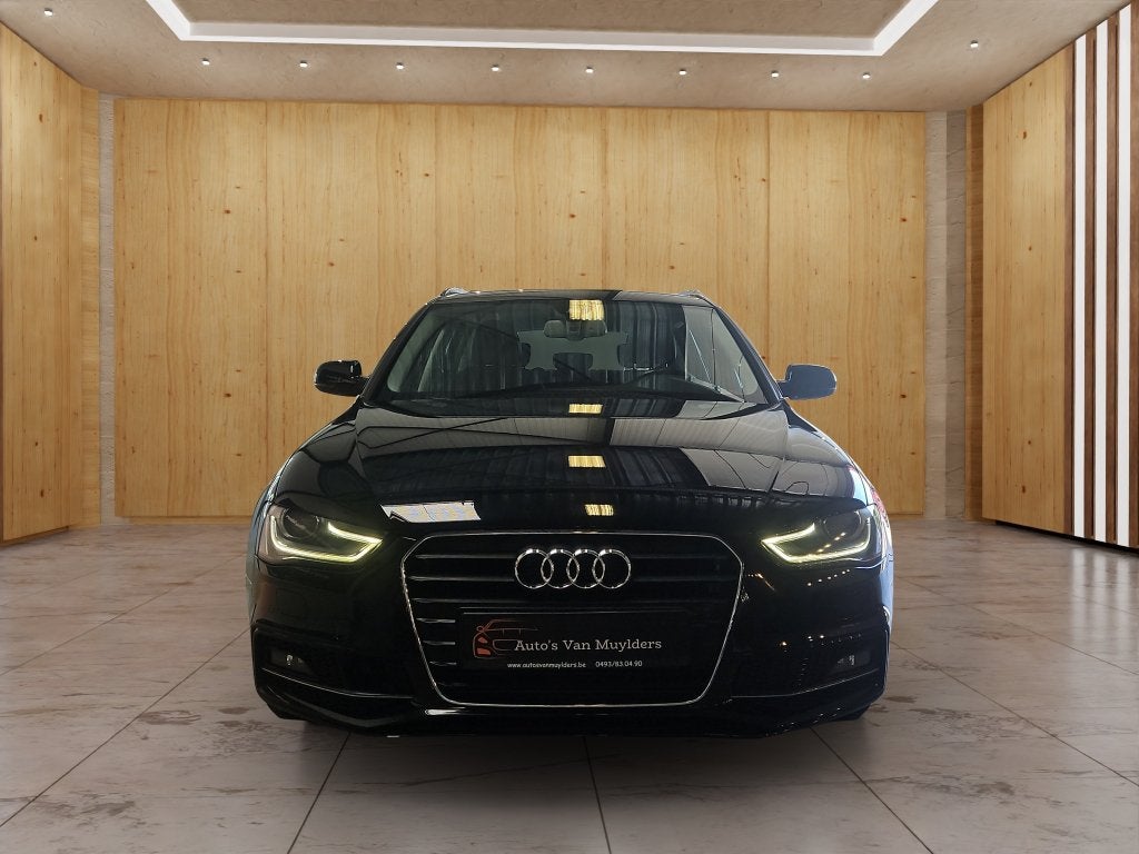 Audi  A4 Break S-LINE  1.8 TFSI Benzine  12 maanden garantie, Auto's, Voorwielaandrijving, 4 cilinders, 1505 kg, A4