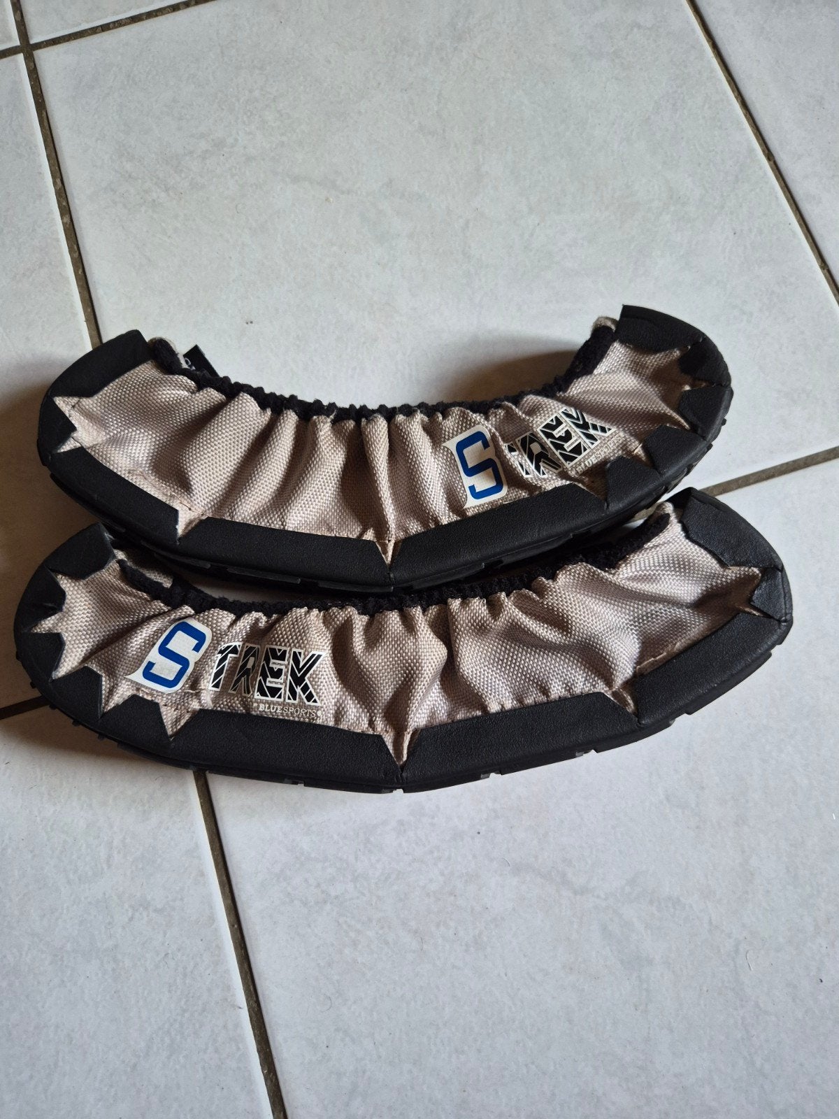 protection patin, Sports & Fitness, Enlèvement ou Envoi, Protection
