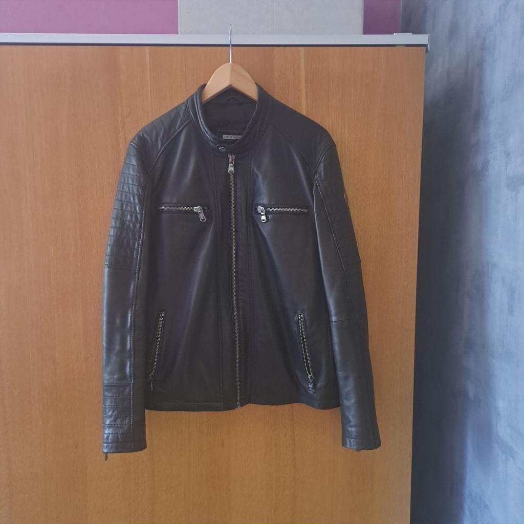 Veste Ventiuno, Ophalen, Zwart, Maat 56/58 (XL), Zo goed als nieuw