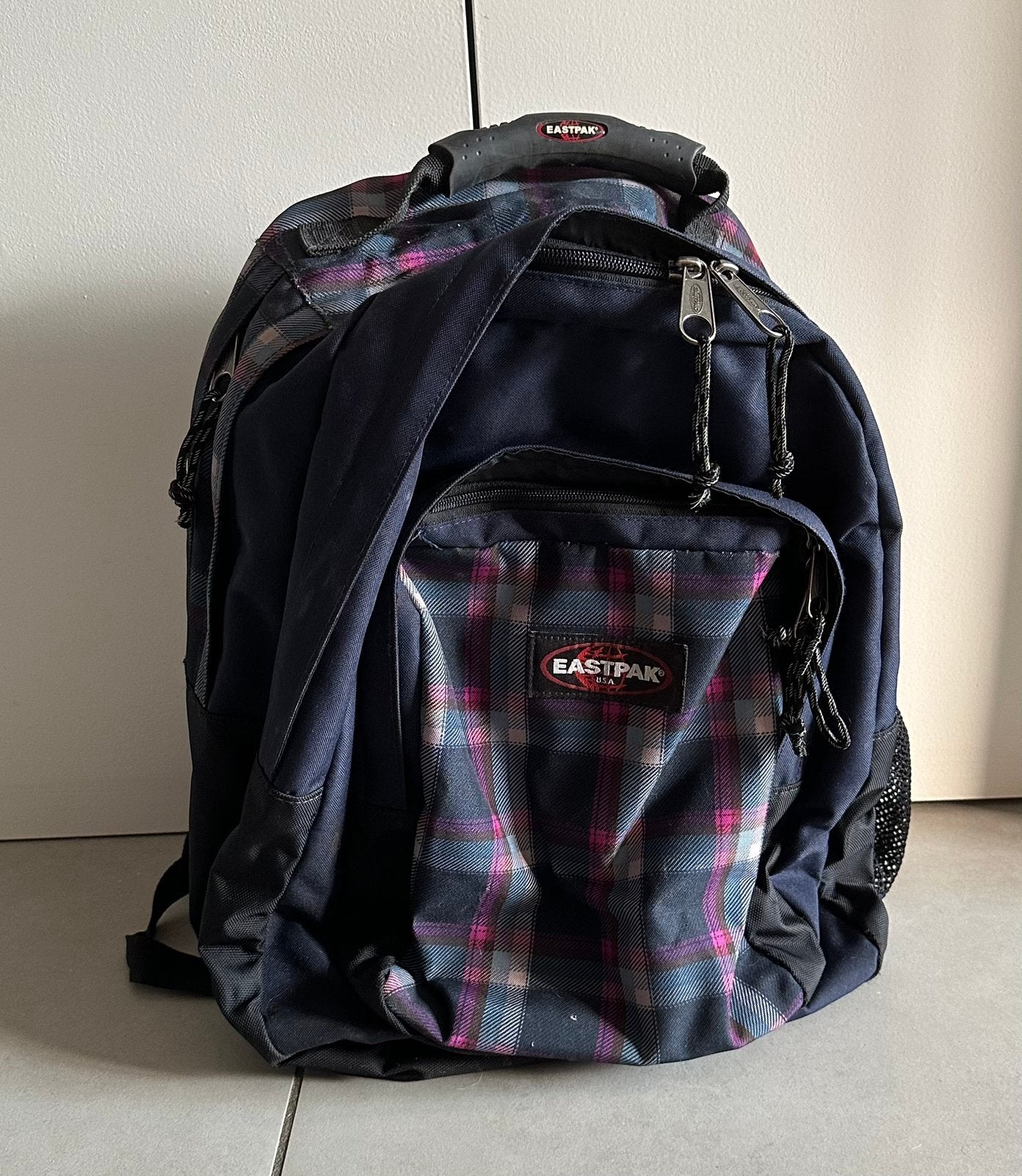 Eastpak XL groot model, Bijoux, Sacs & Beauté, Enlèvement, Comme neuf