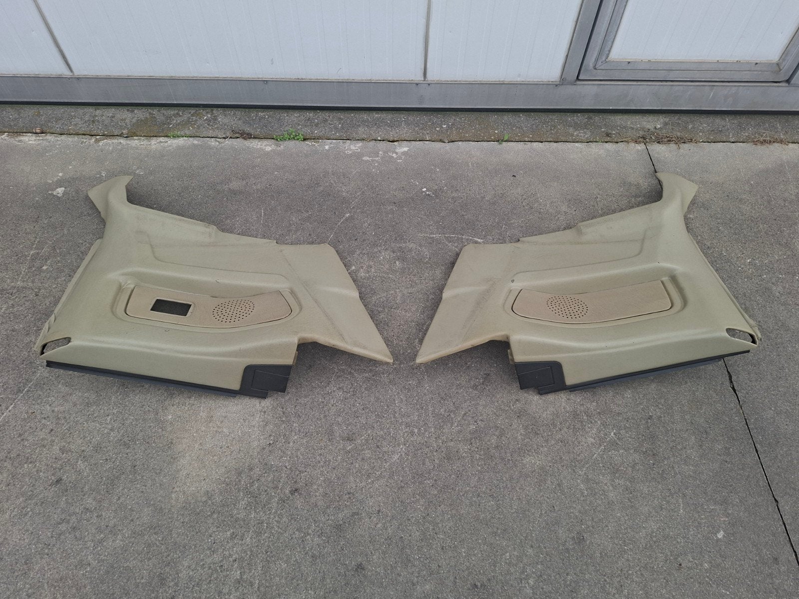 BMW e30 cabrio zijpanelen achter / speaker afdekking, Ophalen, Gebruikt, BMW
