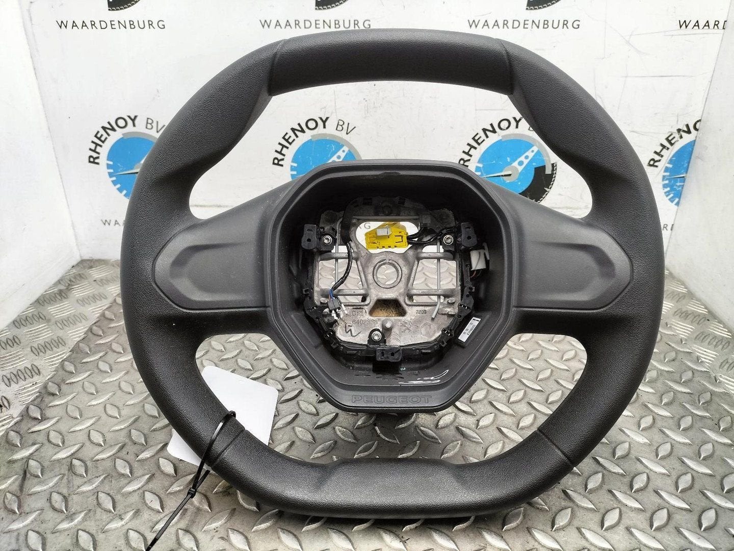 PEUGEOT 208 Mk2 P21E 1.2 PureTech Like  STUURWIEL 2022, Enlèvement ou Envoi, Utilisé, ARN reconnu