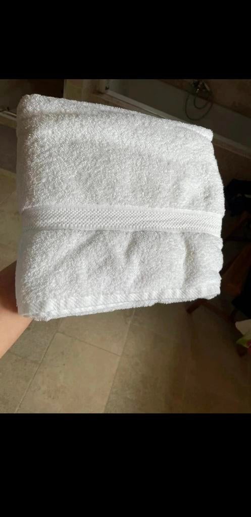 Grandes serviettes De Witte Lietaer, Enlèvement ou Envoi, Neuf, Blanc, Serviette