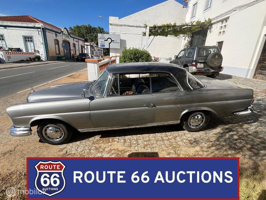 Mercedes-Benz 220 SEb Coupé | 1961 | Route 66 Auctions, Auto's, Zwart, Mercedes-Benz, Bedrijf, Handgeschakeld