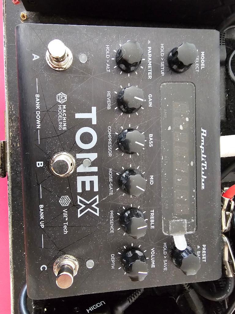 ToneX, Line 6 HX Effects, pédale Mission SP1-ND-GY, Musique & Instruments, Effets, Enlèvement ou Envoi, Utilisé