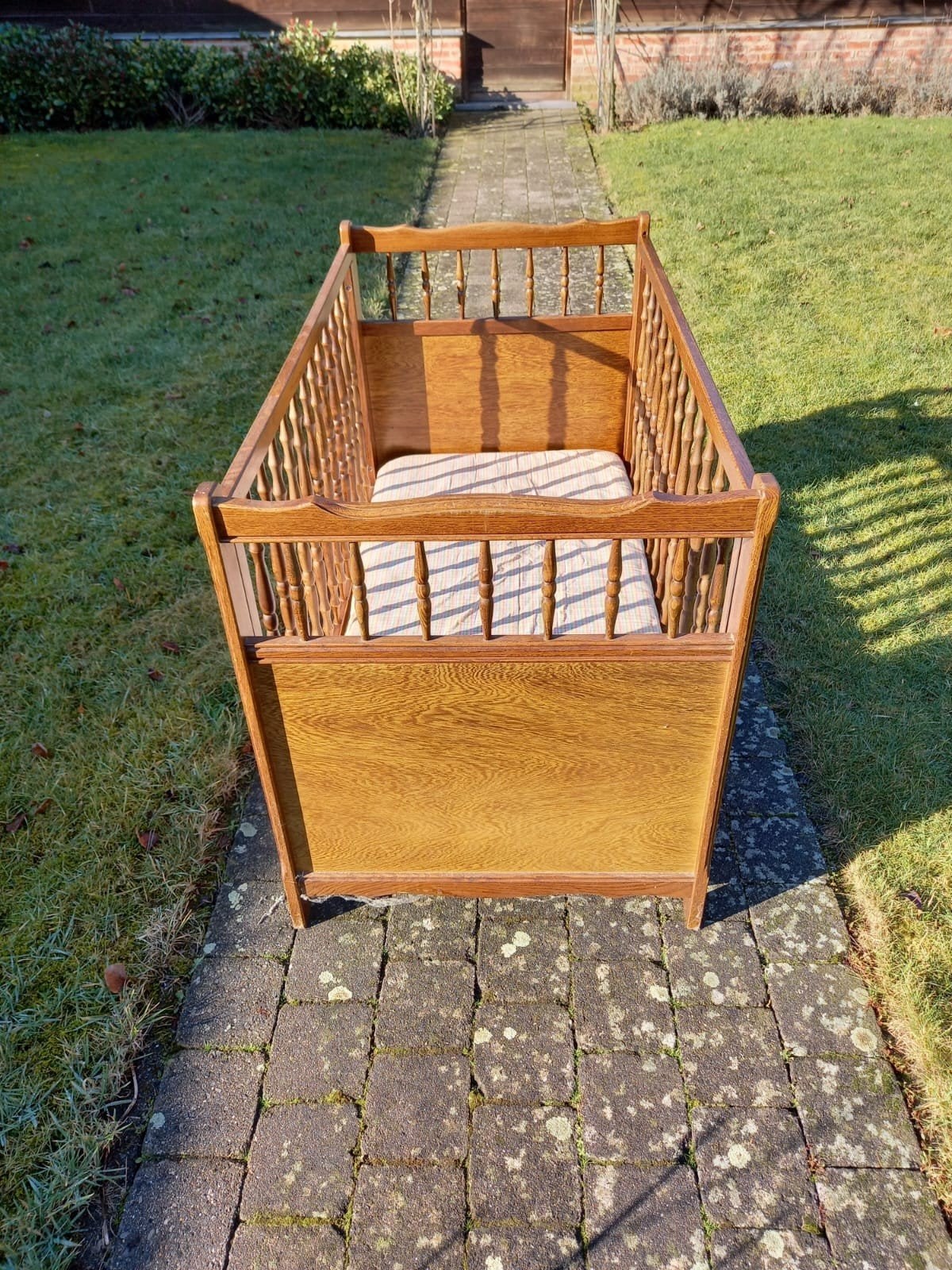 Baby bedje, Ophalen