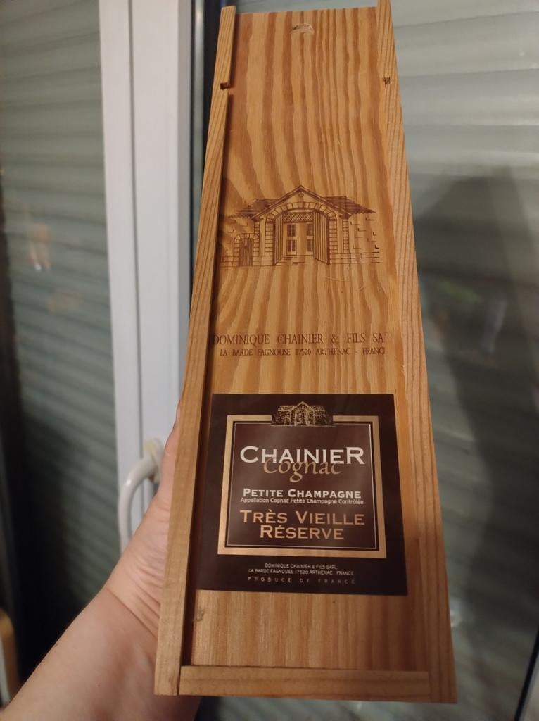 Cognac Chainier Petite Champagne Très Vieille Réserve, Collections, Vins, Neuf, Autres types, France, Pleine, Enlèvement ou Envoi