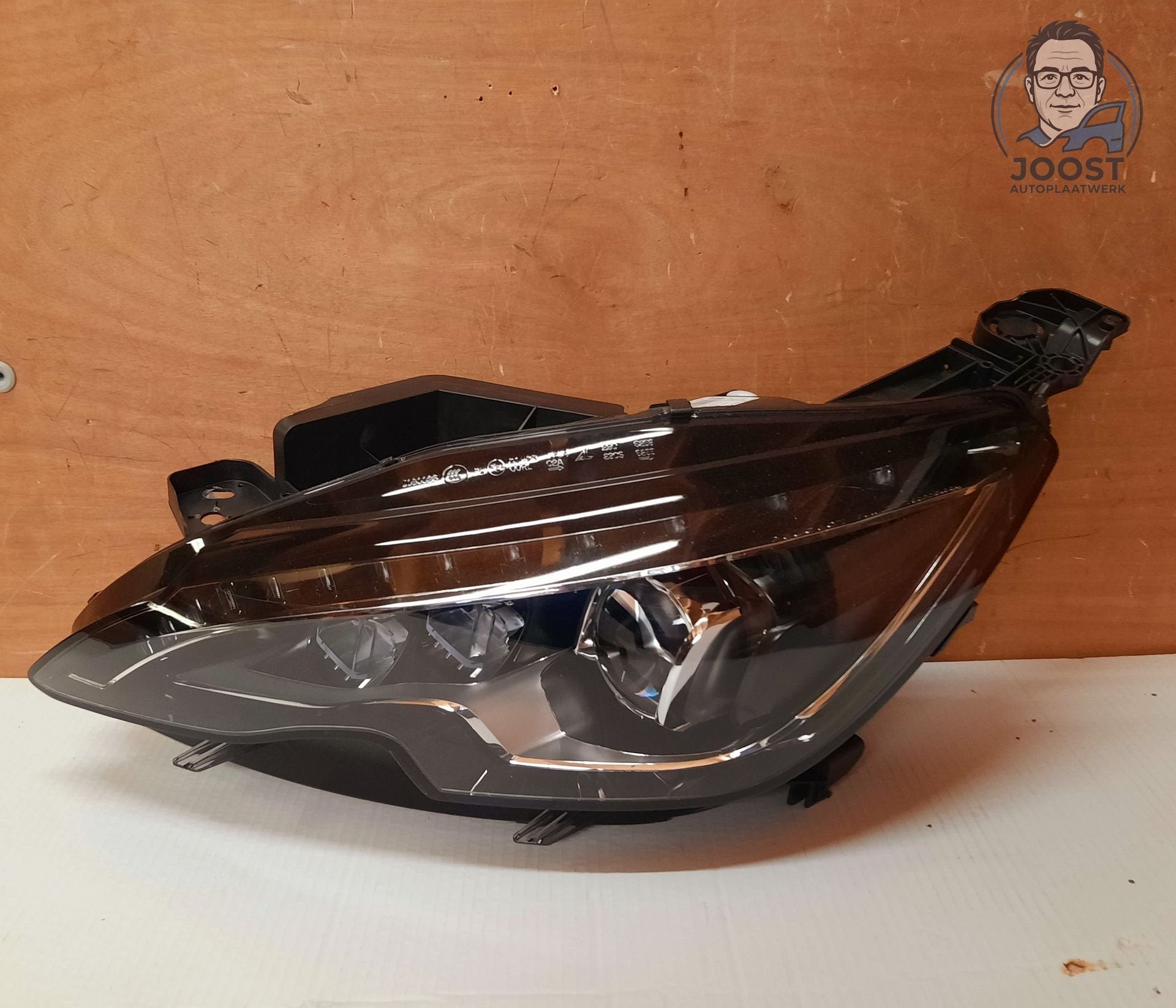 Koplamp LED nieuw orgineel Peugeot 308 2013-2017 161800380, Herkomst onderdeel bekend, Nieuw, Ophalen of Verzenden, -contact-peugeot@mpsa.com