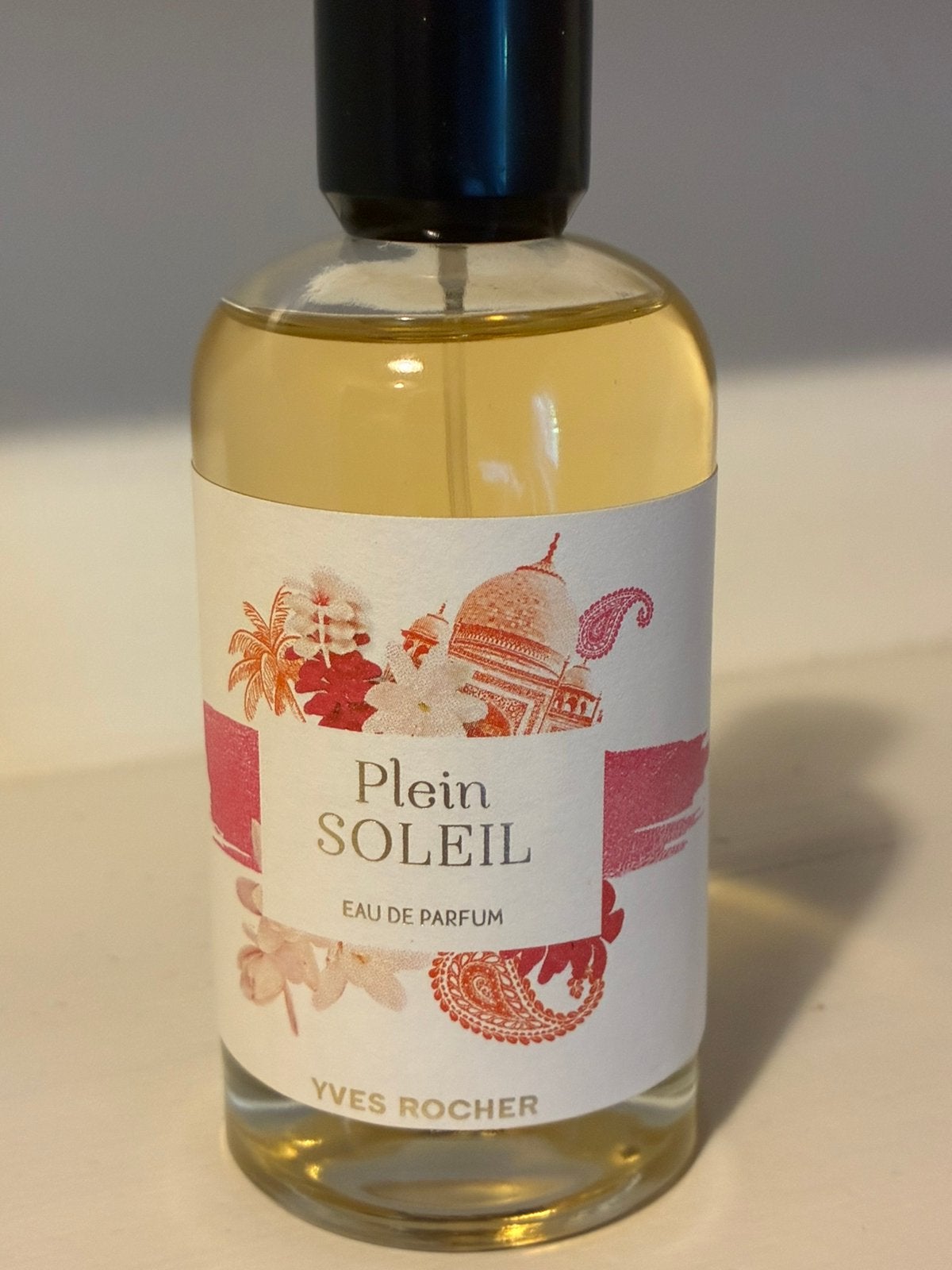 Parfum Yves Rocher Plein Soleil 100 ml, Handtassen en Accessoires, Uiterlijk | Parfum, Ophalen, Zo goed als nieuw