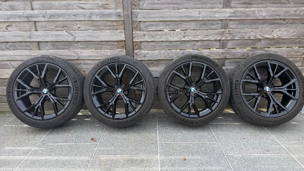 BMW 5 serie velgen Style 845M - Michelin PS4 (245/40/19), Auto-onderdelen, Banden en Velgen, Banden en Velgen, Zomerbanden, 19 inch