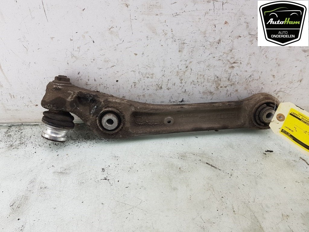 DRAAGARM LINKS VOOR Audi A4 Avant (B9) (01-2015/10-2019), Gebruikt, Audi
