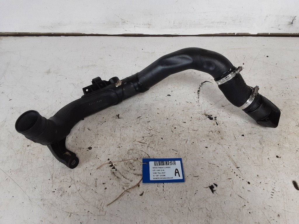 INTERCOOLER SLANG Skoda Fabia II (5J) (6R0145770), Auto-onderdelen, Gebruikt, Info@skoda-auto.de, Skoda, Max-Planck-Straße  3-5
64331  Weiterstadt, DE