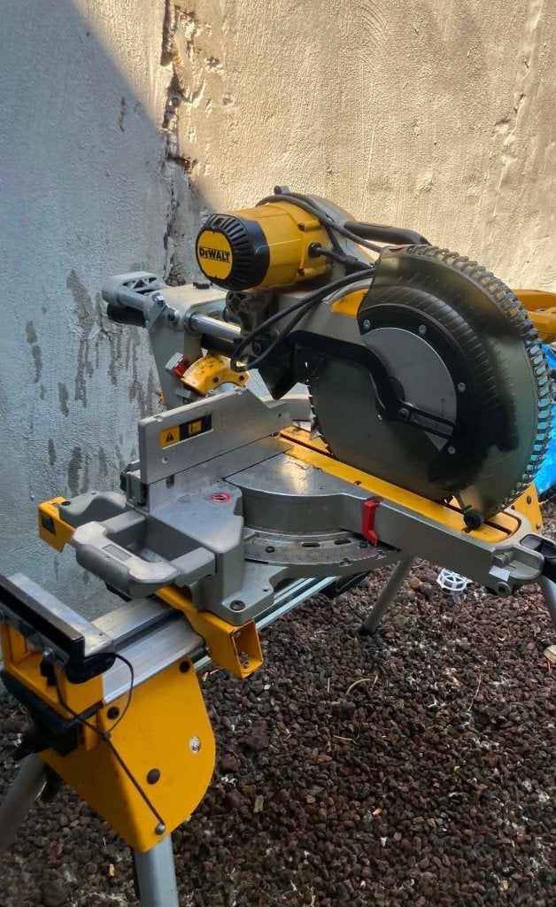 Verstekzaag DeWalt, Ophalen, Zo goed als nieuw, DeWalt