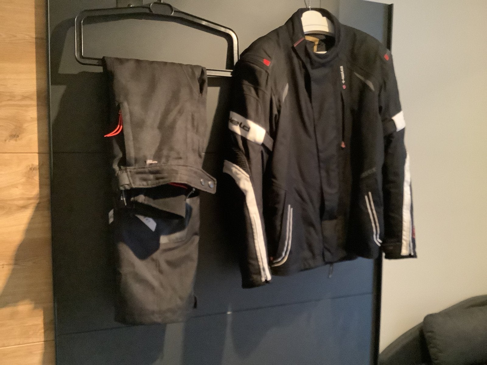 Broek en motorjas, Ophalen, Tweedehands, Dames, Combipak