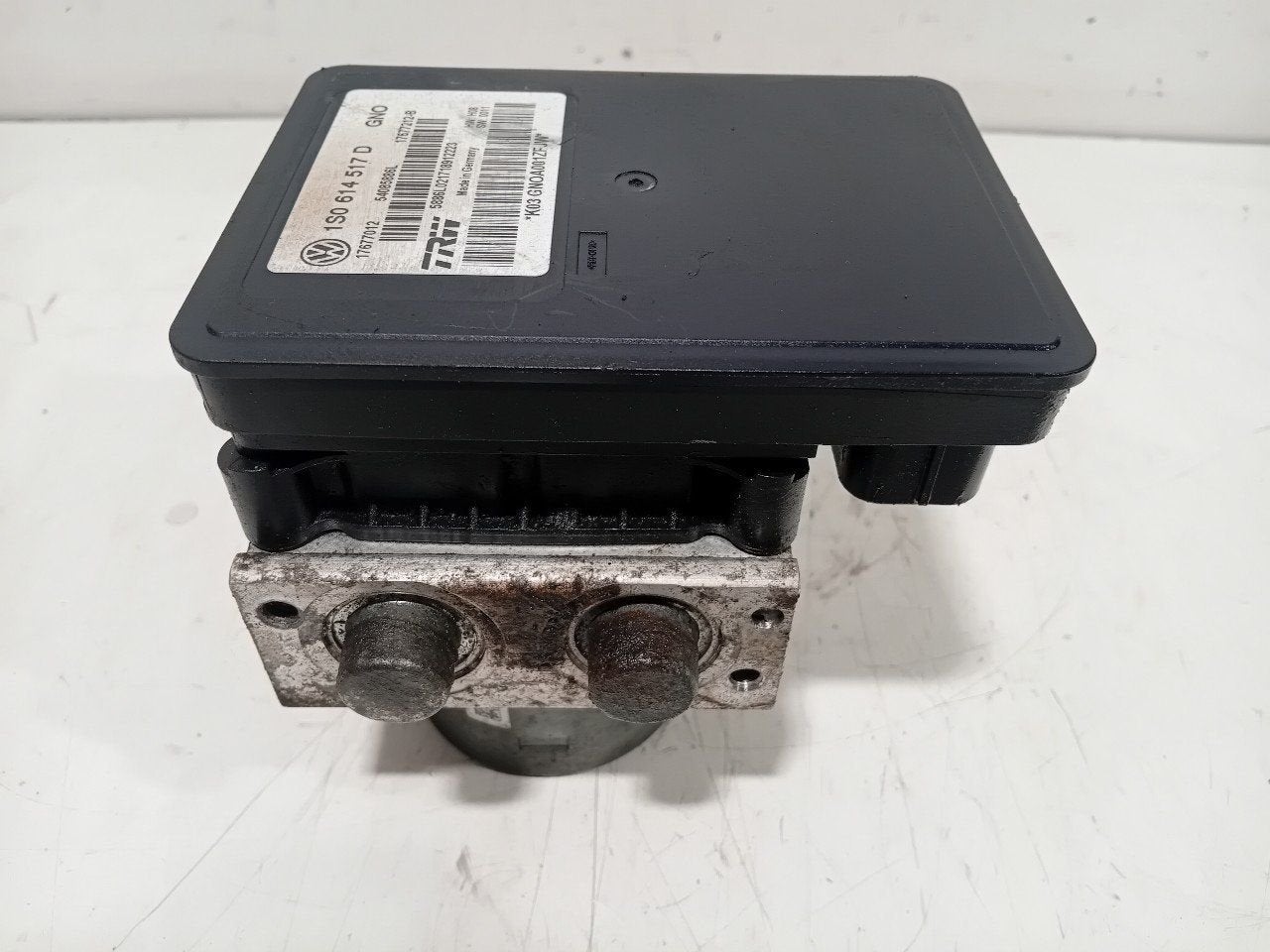 Abs pomp Skoda Citigo, Onderdelen@venauto.nl, Van der Ven Autorecycling B.V., Ettenseweg 76, 4706 PB Roosendaal, The Netherlands