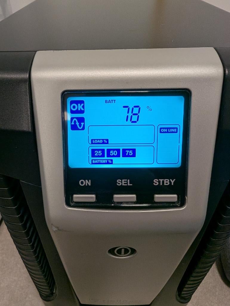 Riello Sentinel Pro SEP 3000 A5 UPS 3000VA – nieuw, Ophalen, Zo goed als nieuw