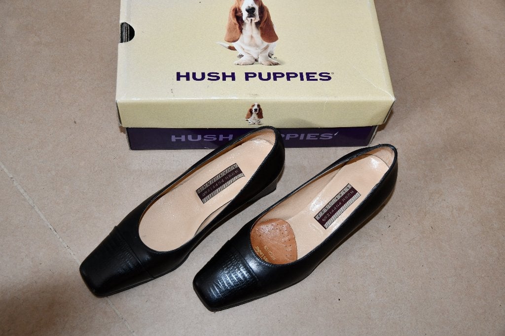 Zwarte pumps - Hush puppies - maat 37, Vêtements | Femmes, Chaussures, Comme neuf, Escarpins, Noir, Enlèvement ou Envoi