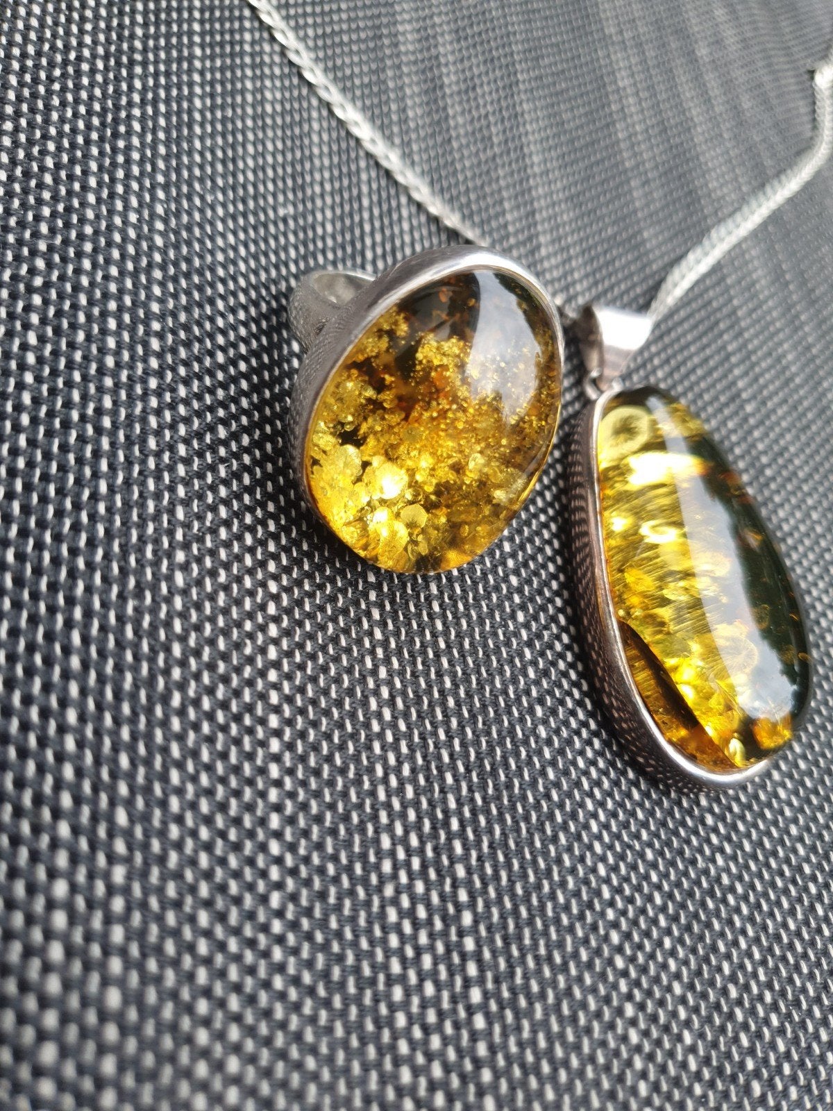 Een prachtige zilveren sieradenset met schitterend natuurlij, Bijoux, Sacs & Beauté, Boucles d'oreilles, Enlèvement ou Envoi