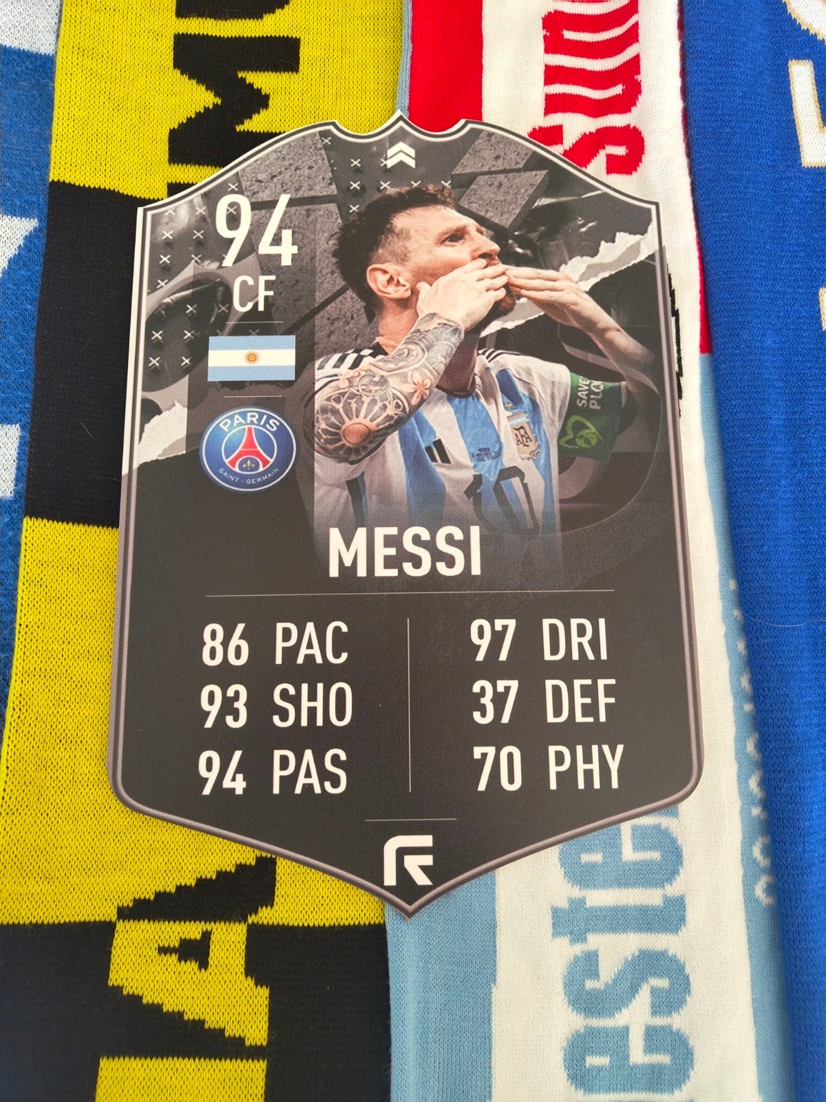 Voetbalkaartje (37cmx25cm) - Lionel Messi, Verzamelen, Ophalen of Verzenden, Zo goed als nieuw, Poster, Plaatje of Sticker