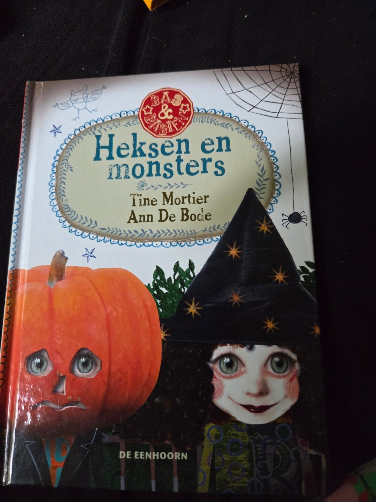 Tine Mortier - Sorcières et monstres, Enlèvement ou Envoi, Tine Mortier