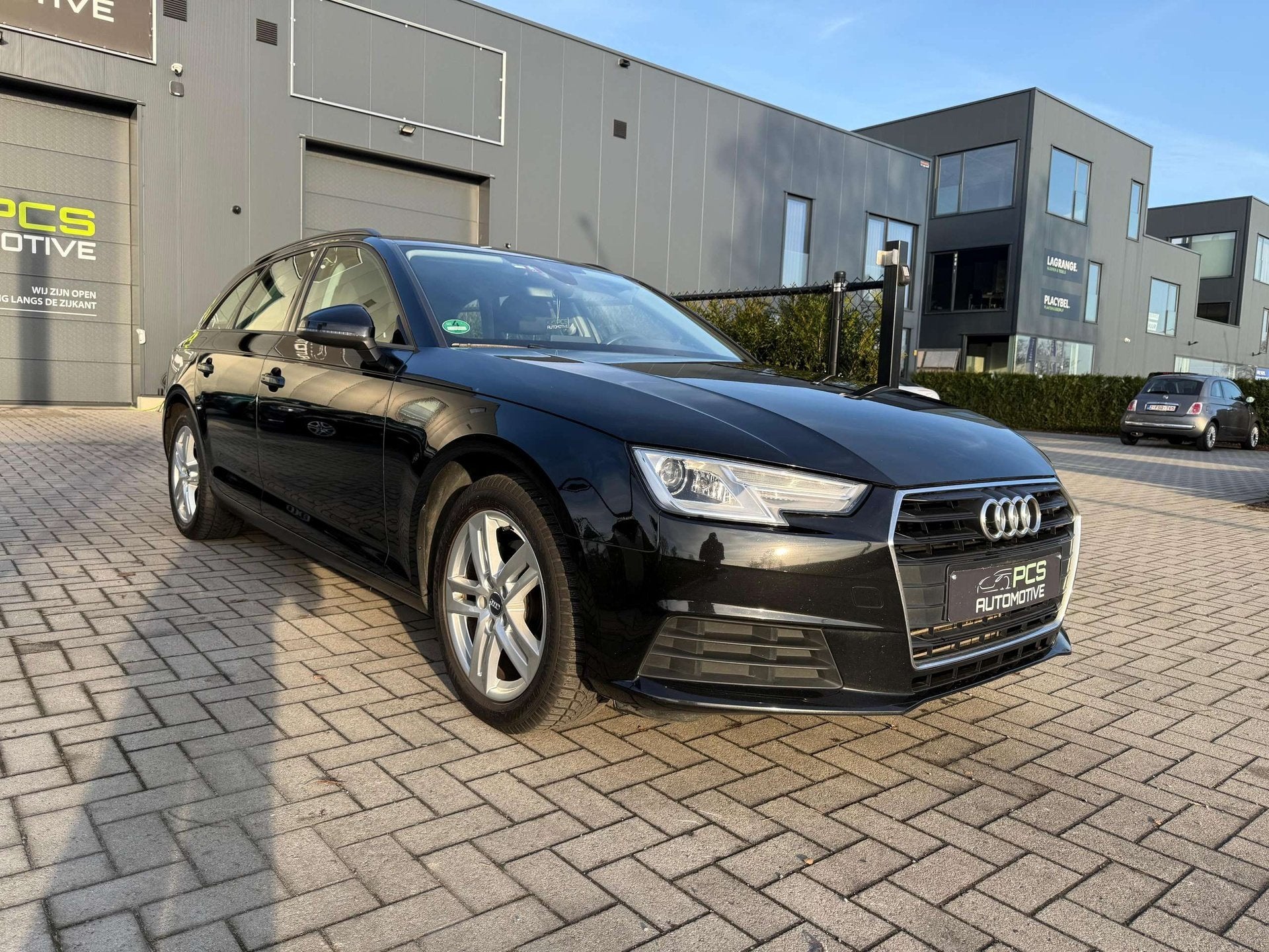 Audi A4 A4 Avant 2.0 Benzine + Elektrische TFSI ultra / Nieu, Autos, Achat, Euro 6, Entreprise, Boîte manuelle