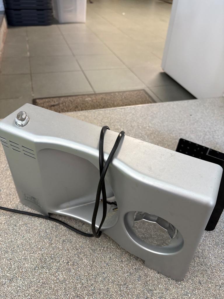 Snijmachine, Zakelijke goederen, Ophalen