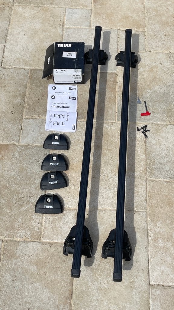 Thule Rapid System kit 4030 & 753 for Mitsubishi Outlander, Enlèvement, Utilisé