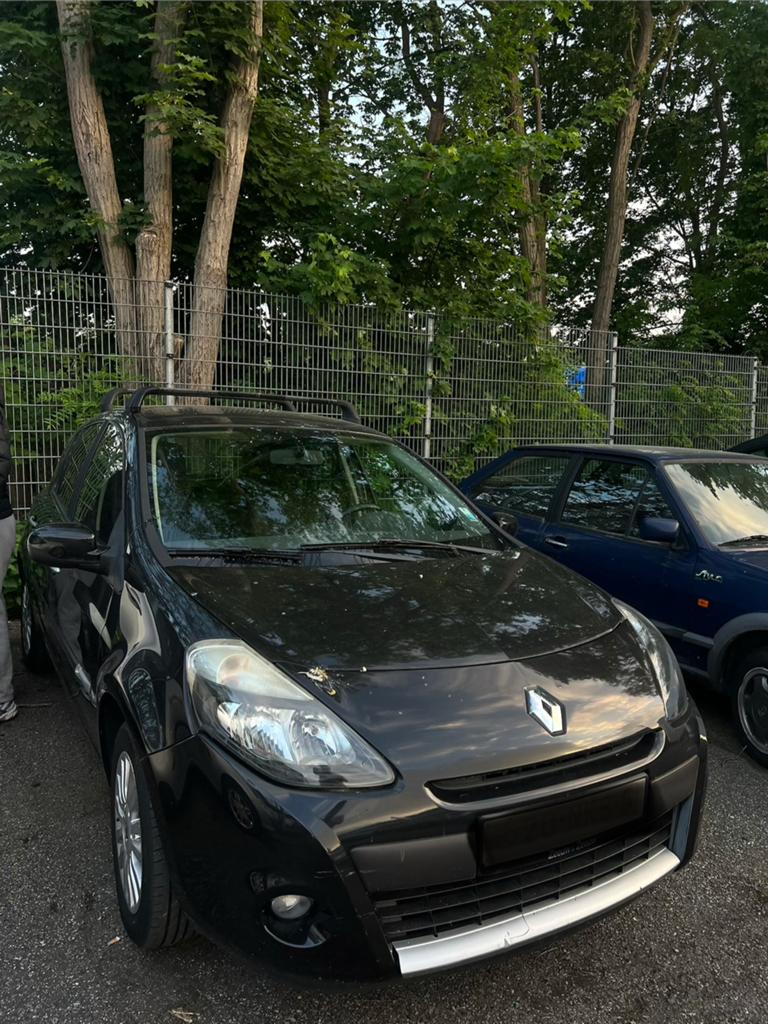 Clio 3, Dakrails, Handgeschakeld, 5 deurs, Particulier