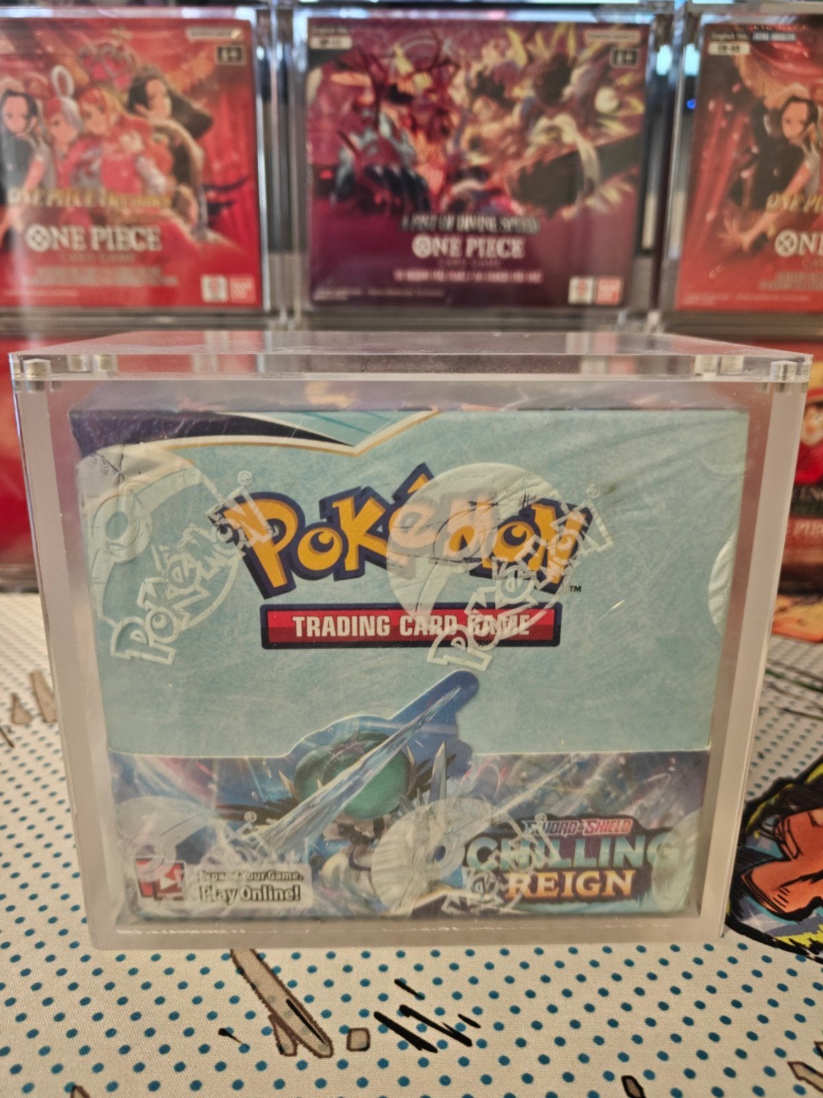 Pokemon Chilling Reign Booster Box (met Acryl), Hobby en Vrije tijd, Verzamelkaartspellen | Pokémon, Ophalen, Nieuw, Boosterbox