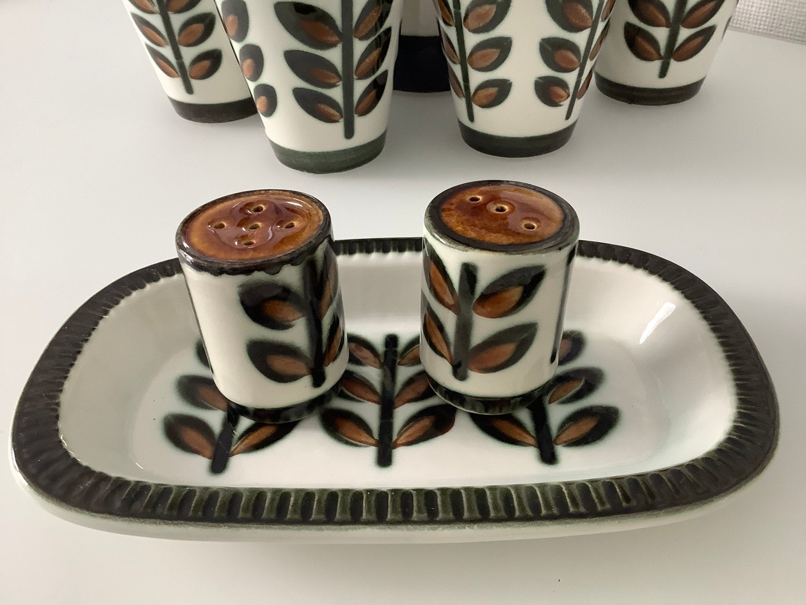Boch rambouillet sel poivre plat, Antiquités & Art, Envoi