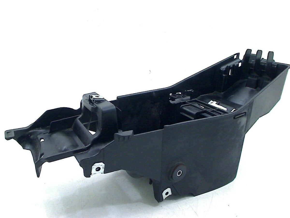 BAC A BATTERIE G 310 R 2020-2022 (G310R K03) (46638556886), Dhr. S. di Majo, Utilisé, Info@cama-motorparts.nl, P.J. Troelstraweg 8 8
3144 CX  MAASSLUIS, NL
