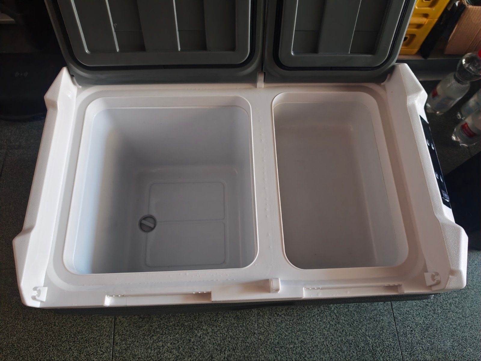 Koelbox voor onderweg 12v, 230v, Ophalen