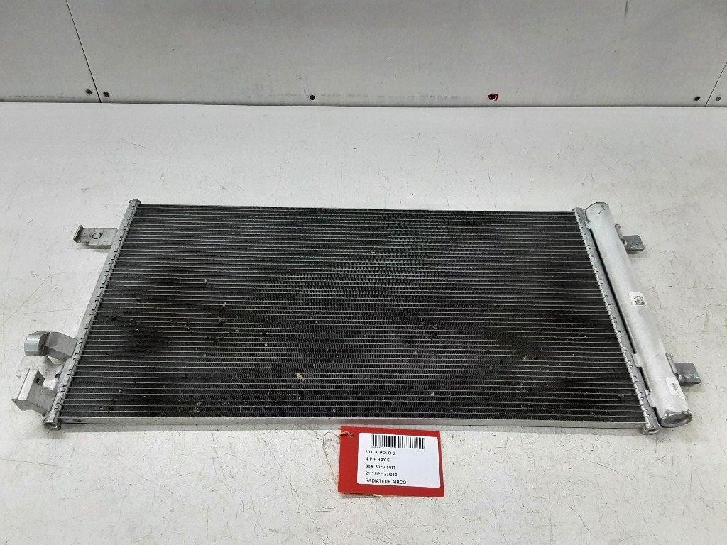RADIATEUR AIRCO Volkswagen Polo VI (AW1) (2Q0816411A), Gebruikt, Volkswagen, Mevr. I. Hauben, Rue de l'Espoir 34 34
4030  GRIVEGNÉE, BE