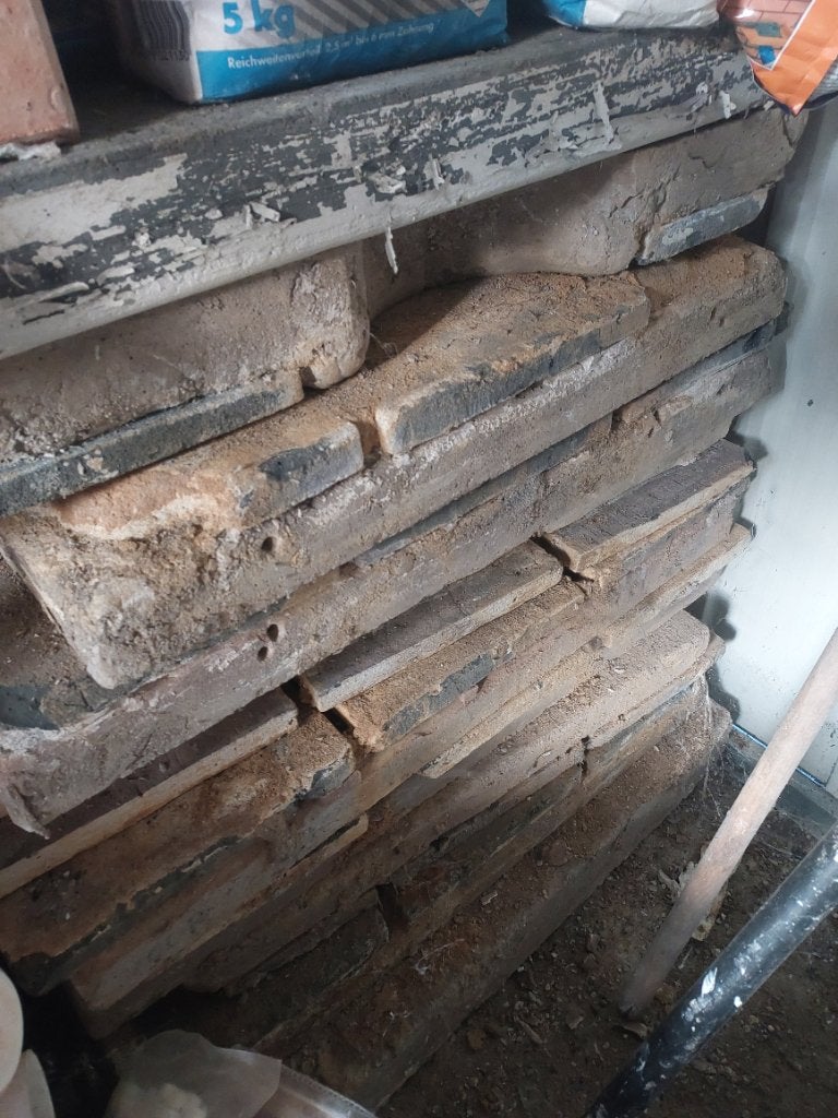 Kleine Aarde Tegelkachel, Maison & Meubles, Poêles, Utilisé, Bois, Enlèvement