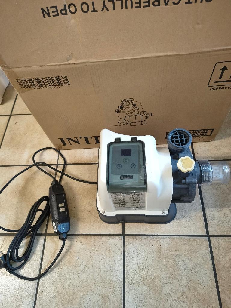 Zwembadpomp intex + skimmer, Enlèvement, Utilisé, Pompe