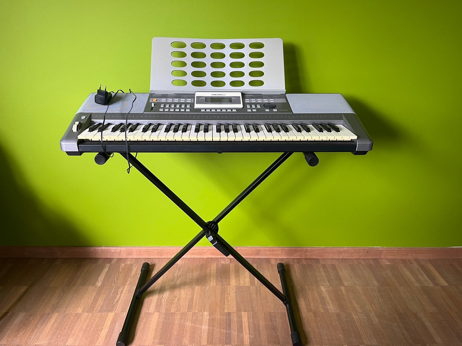Medeli A100 keyboard, Musique & Instruments, Claviers, 61 touches, Sensitif, Comme neuf, Enlèvement