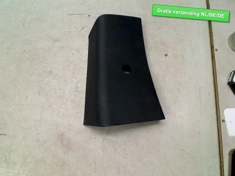B GARNITURE DE PILIER GAUCHE 500 / 595 / 695 (735426813), Taurusavenue 1
2132 LS  Hoofddorp, NL, Webaccessibility@stellantis.com