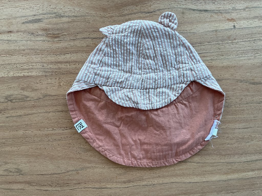 Zonnehoedje baby, Ophalen, Gebruikt, Meisje