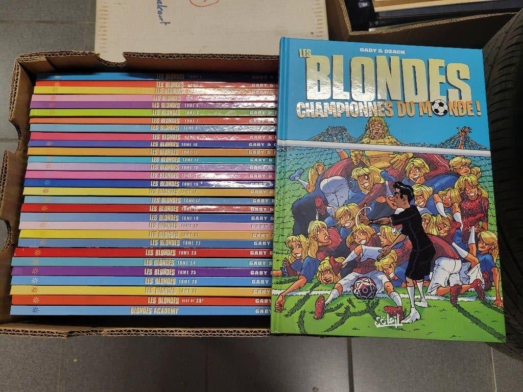 Les Blondes : Collection complète de 1 à 27 + 3 HS ., Série complète ou Série, Enlèvement, Utilisé