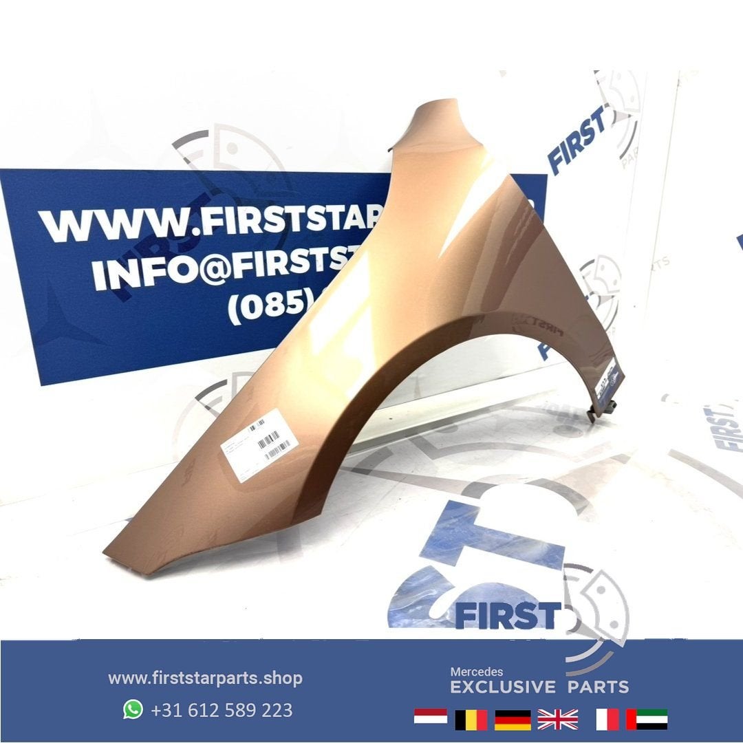W118 CLA ZIJSCHERM LINKS Mercedes A1188810300 CLA35 AMG 2018, Gebruikt, -, Links, Ophalen of Verzenden
