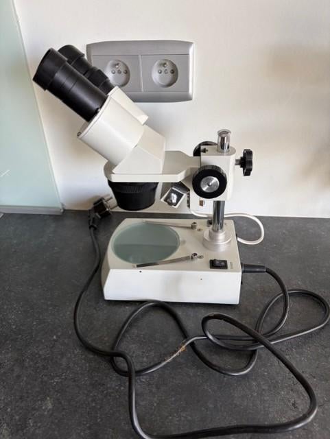 microscoop Novex AP -7, Audio, Tv en Foto, Optische apparatuur | Microscopen, Ophalen, Nieuw, Minder dan 400x, Biologische microscoop