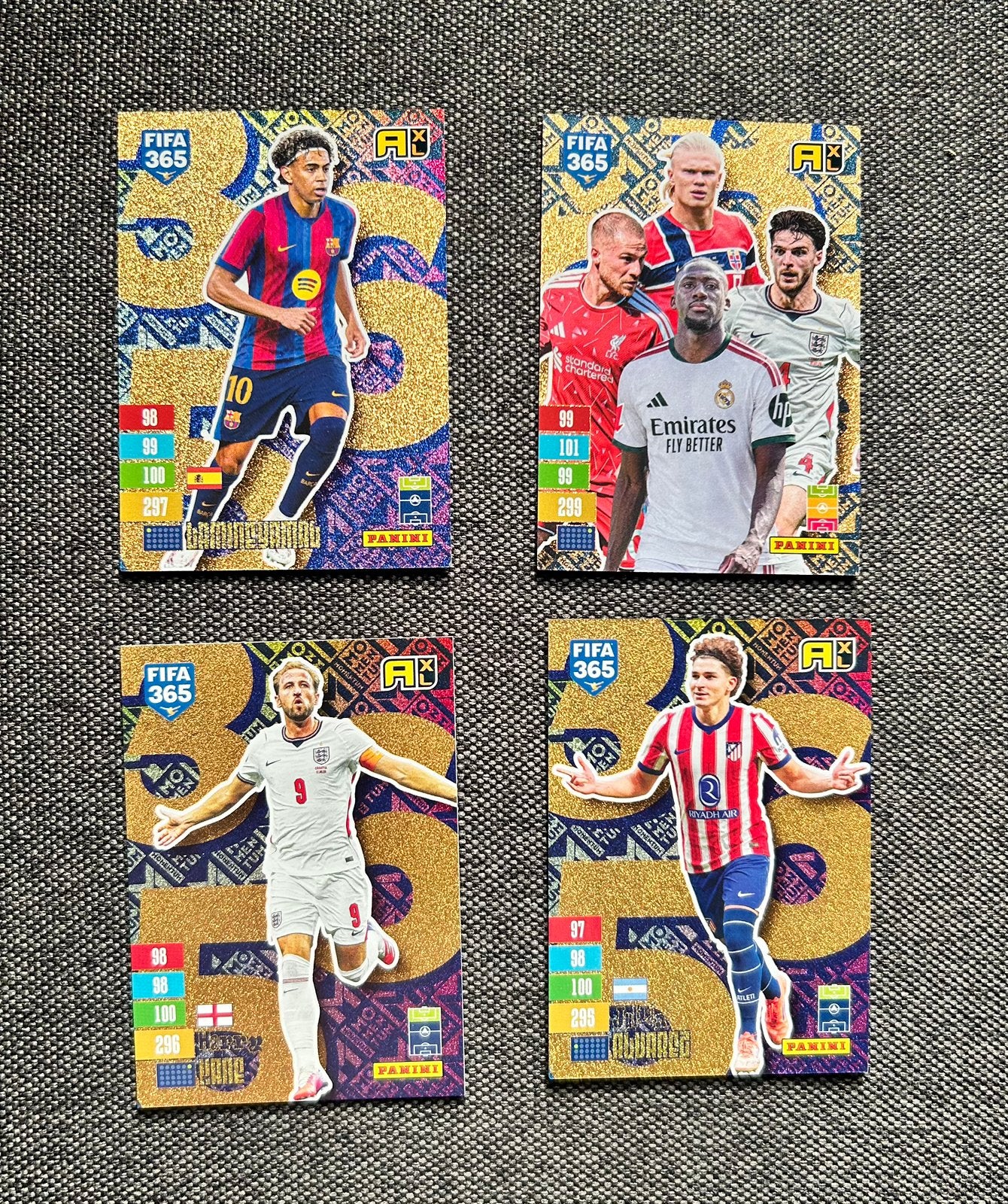 Panini fifa 365 Adrenalyn 2027  4 MOMENTUM KAARTEN, Ophalen of Verzenden, Nieuw, Meerdere plaatjes