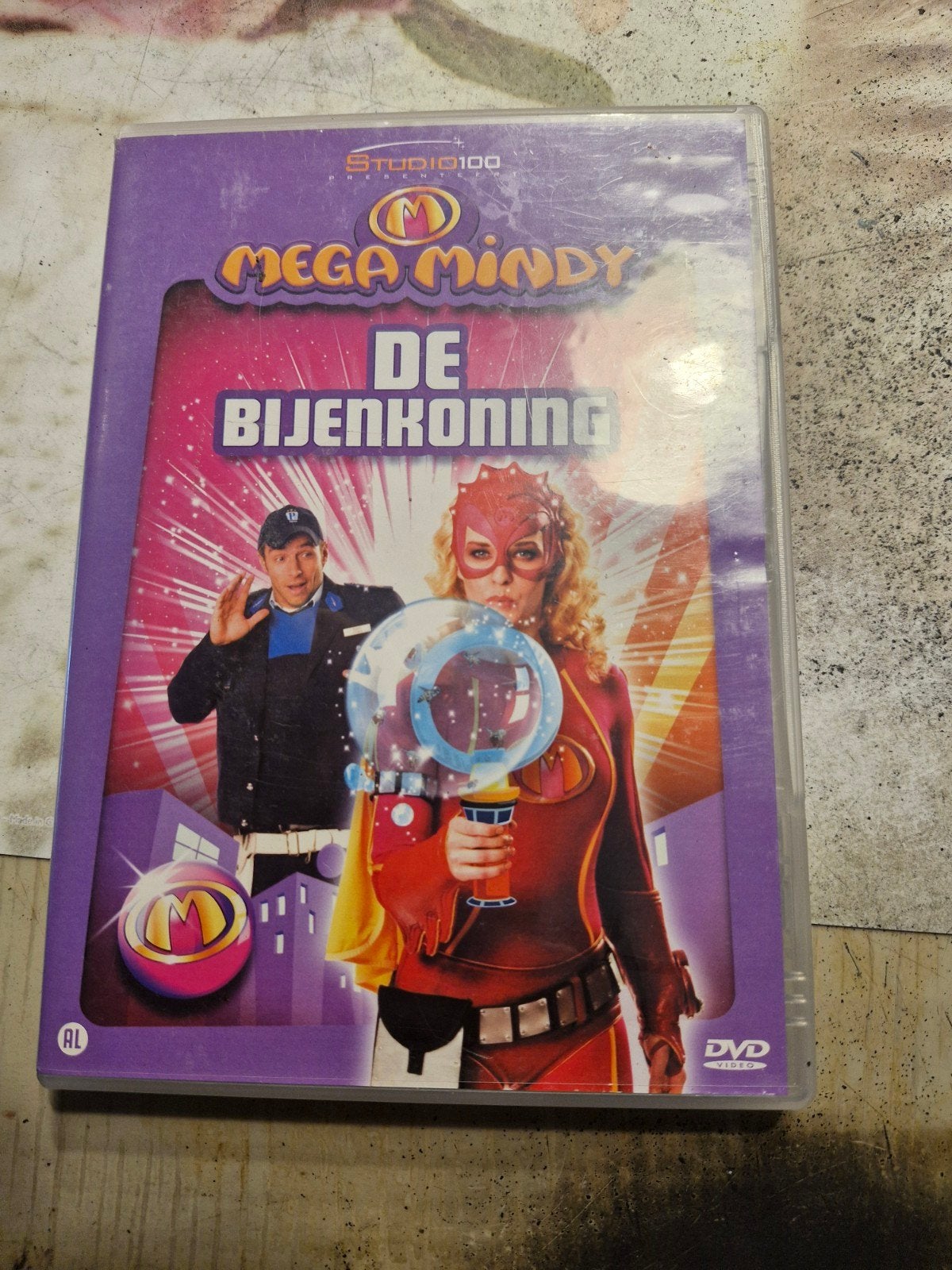dvd mega mindy de bijenkoning nl, Enlèvement ou Envoi, Comme neuf, Néerlandais