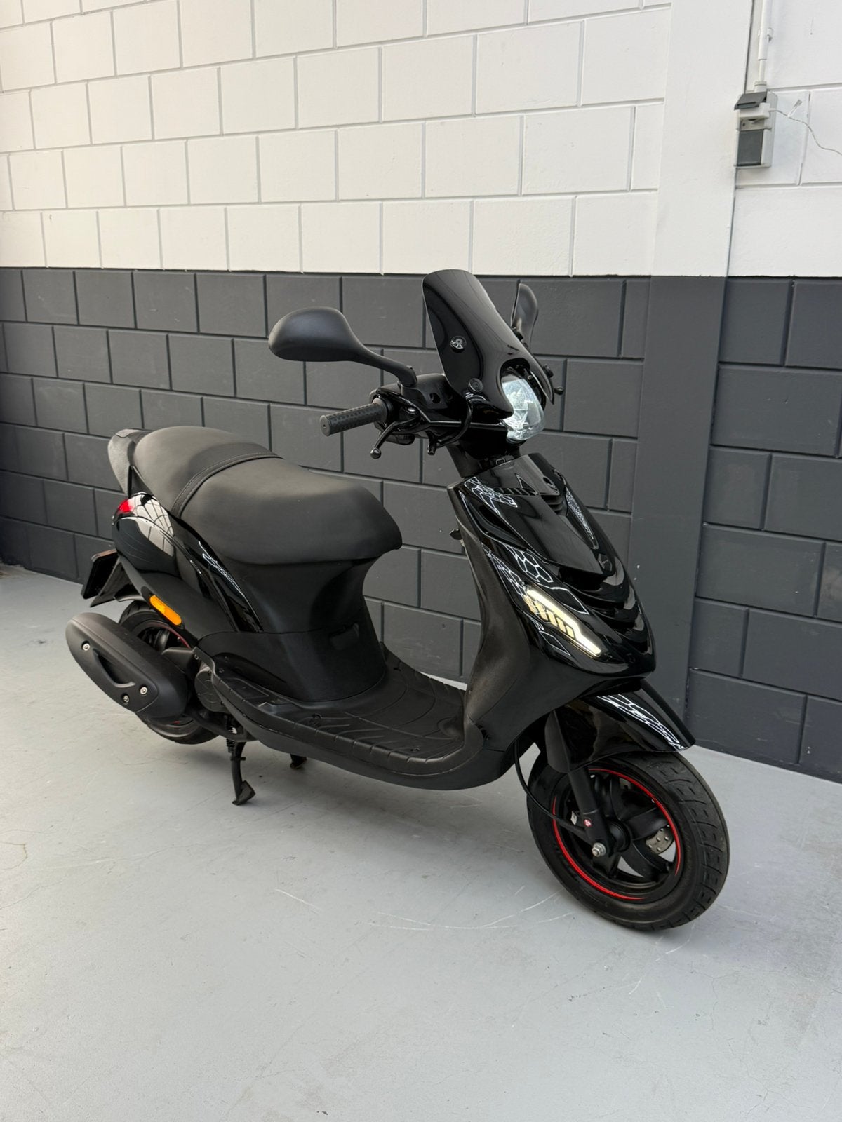Piaggio Zip Sp Iget 2021 Snorscooter Vol Opties ( Alpha Led, Fietsen en Brommers, Scooters | Kymco, Ophalen